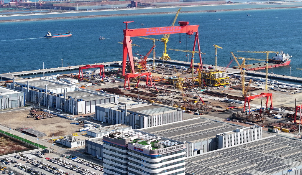 �@��10��30���Ĕz�ĺ��͹����������������أ��o�˙C��Ƭ����